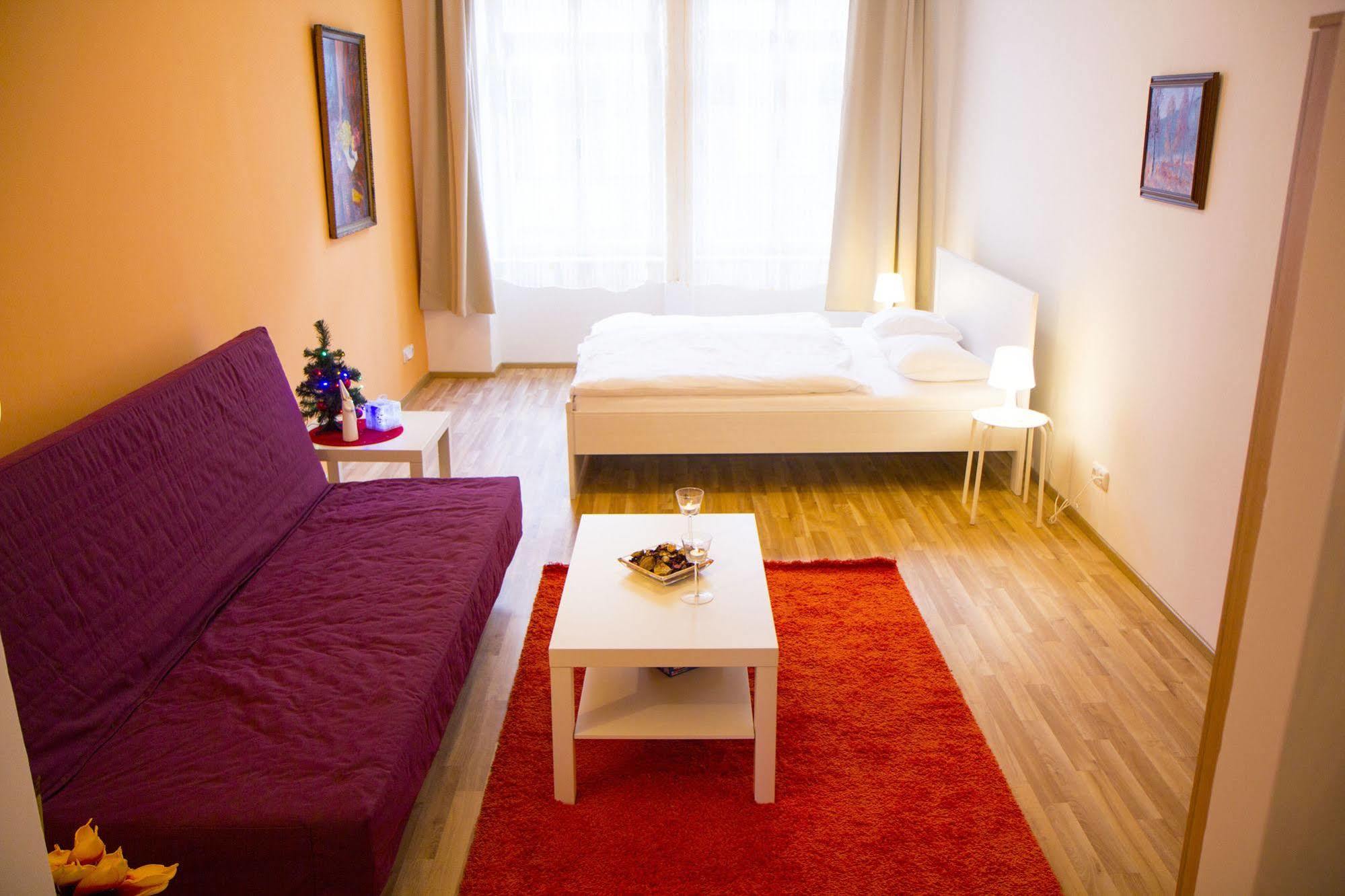 Lidicka Apartment Πράγα Εξωτερικό φωτογραφία